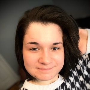 Meet your Posher, Allyson